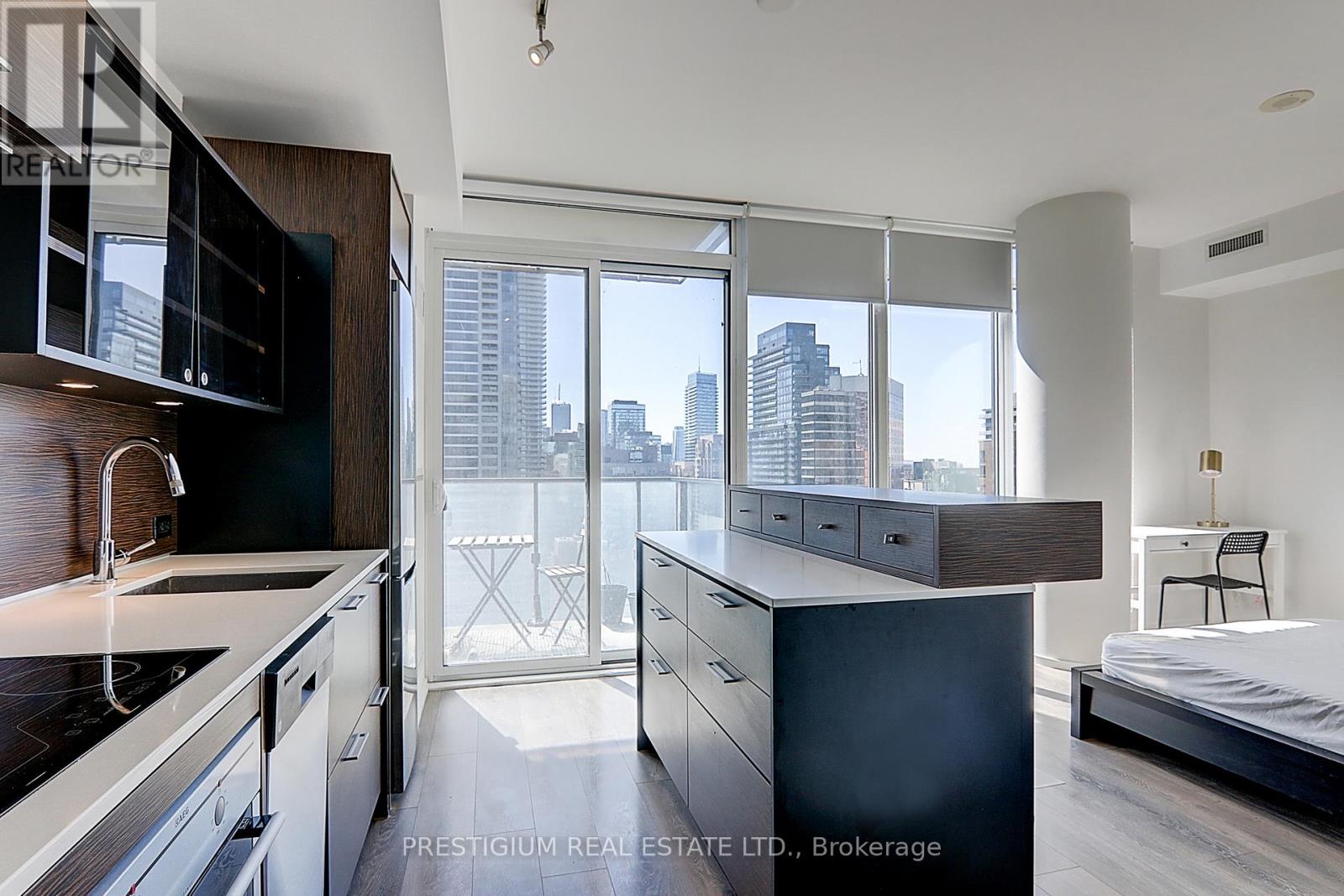 2503 - 75 St Nicholas Street, Toronto, Ontario  M4Y 0A5 - Photo 12 - C12658738