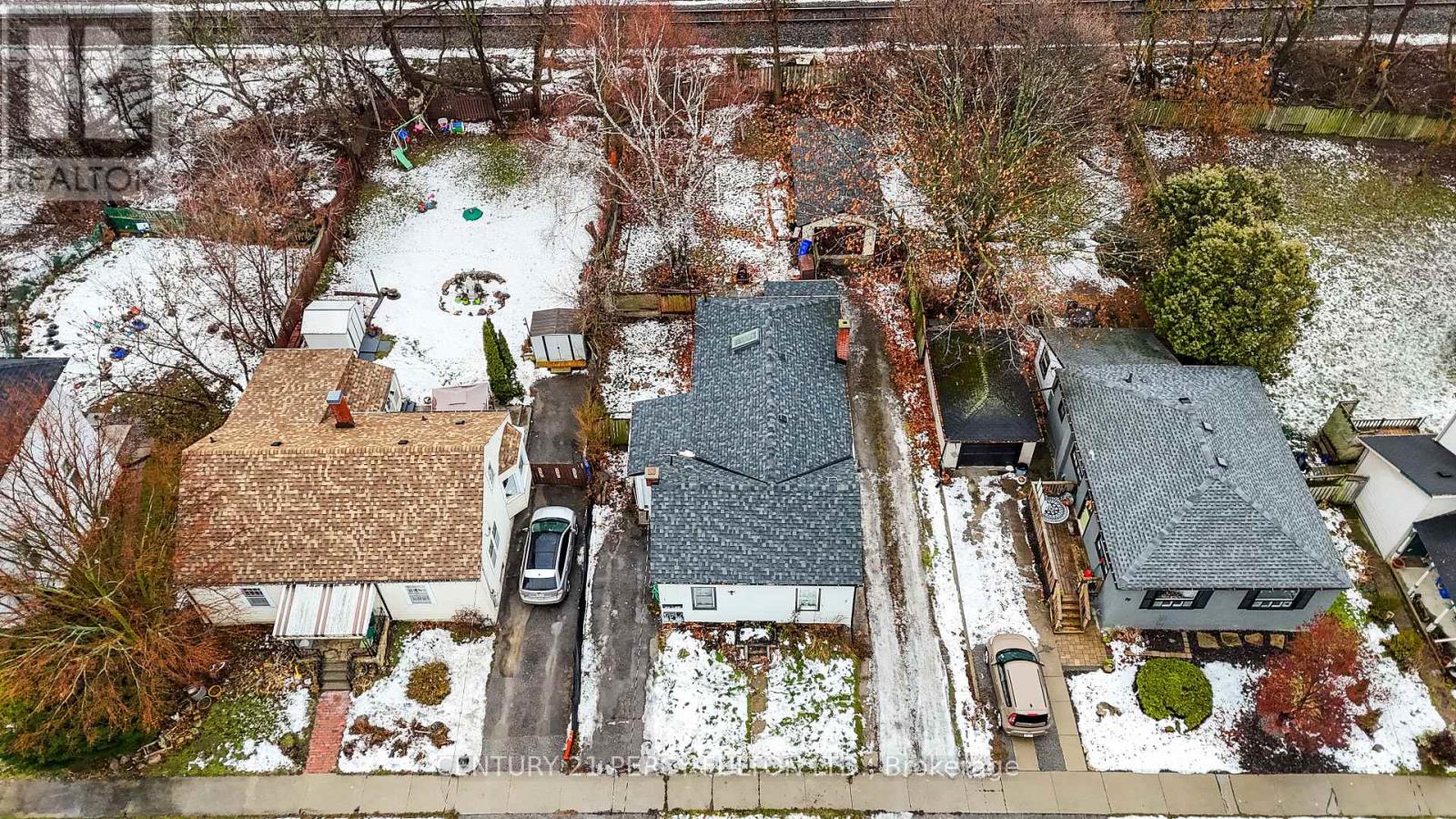 1-2 - 75 AVENUE STREET, Oshawa, Ontario