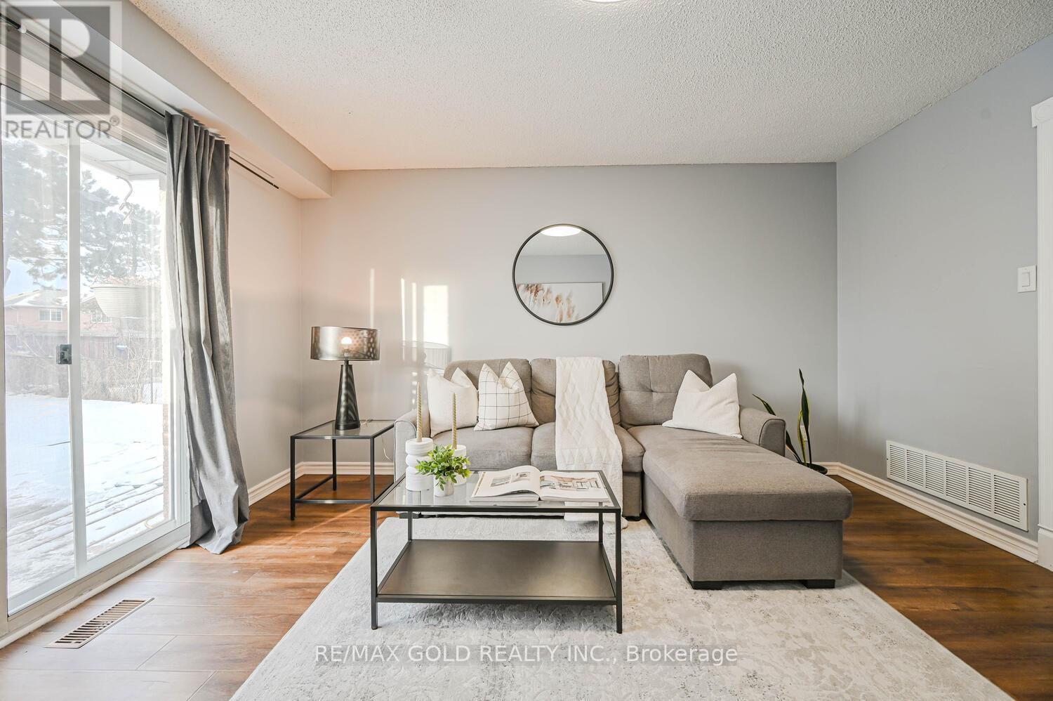 73 CHIPMUNK CRESCENT, Brampton, Ontario