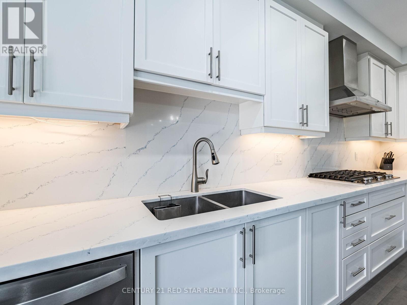 22 Rolling Rock Way, Brampton, Ontario  L6Y 6H3 - Photo 13 - W12658714