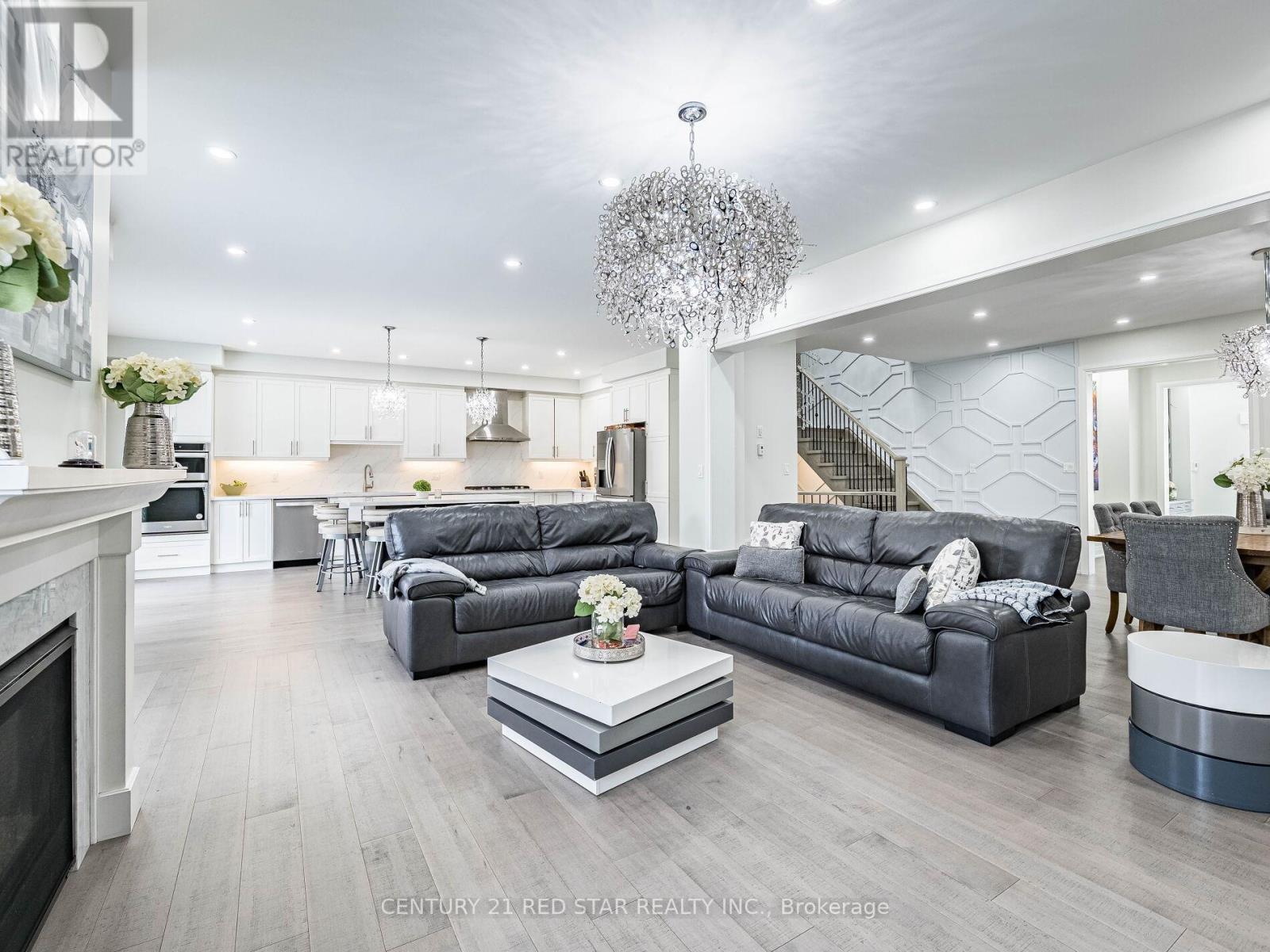 22 Rolling Rock Way, Brampton, Ontario  L6Y 6H3 - Photo 9 - W12658714