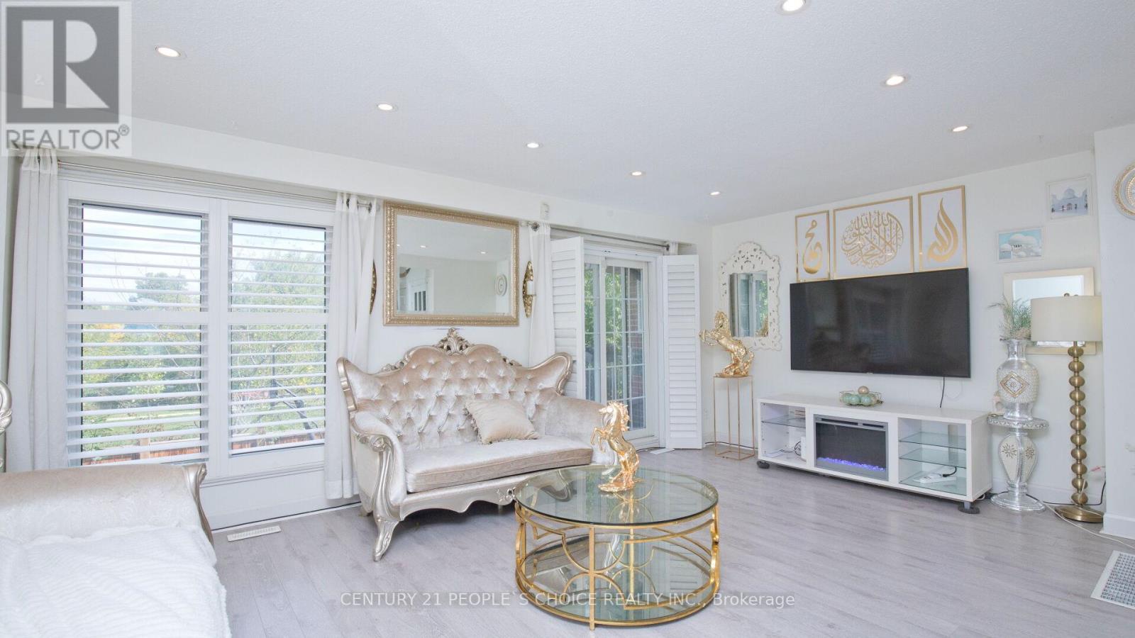 54 - 3525 Brandon Gate, Mississauga, Ontario  L4T 3M3 - Photo 5 - W12658734