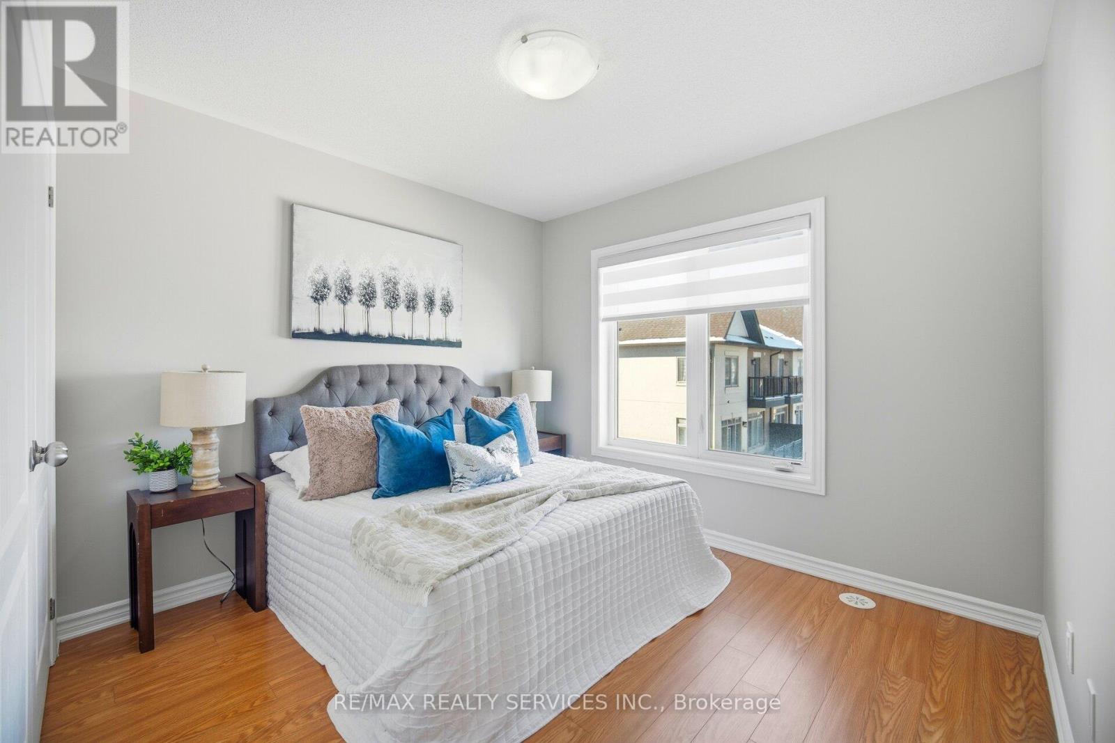 25 Tiveron Avenue, Caledon, Ontario  L7C 4L4 - Photo 21 - W12658454