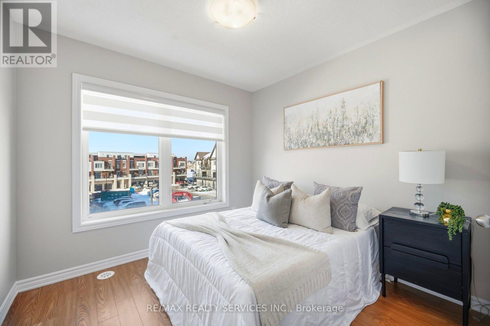 25 Tiveron Avenue, Caledon, Ontario  L7C 4L4 - Photo 25 - W12658454