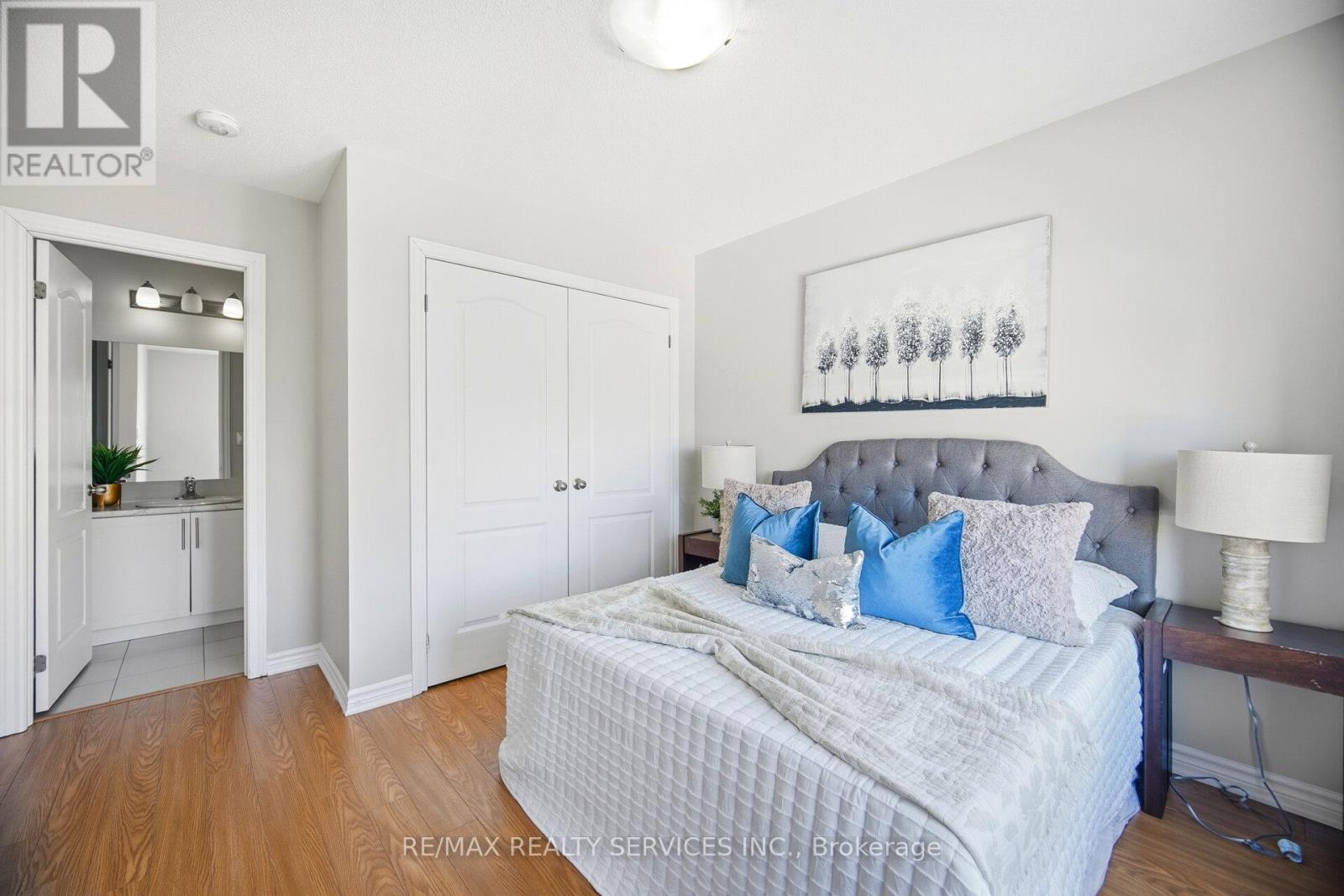 25 Tiveron Avenue, Caledon, Ontario  L7C 4L4 - Photo 22 - W12658454