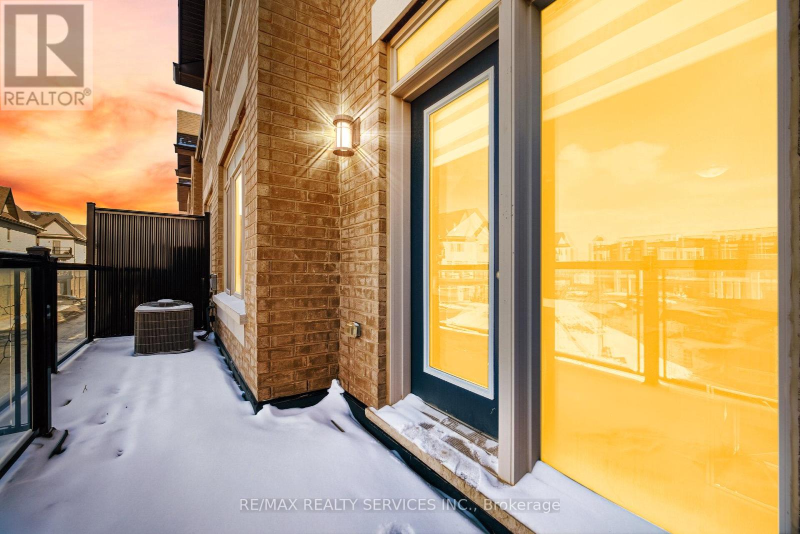 25 Tiveron Avenue, Caledon, Ontario  L7C 4L4 - Photo 16 - W12658454