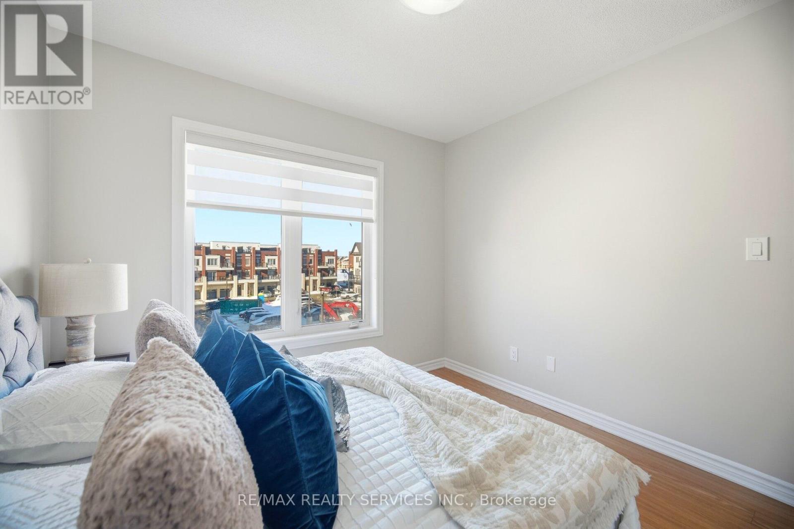 25 Tiveron Avenue, Caledon, Ontario  L7C 4L4 - Photo 23 - W12658454