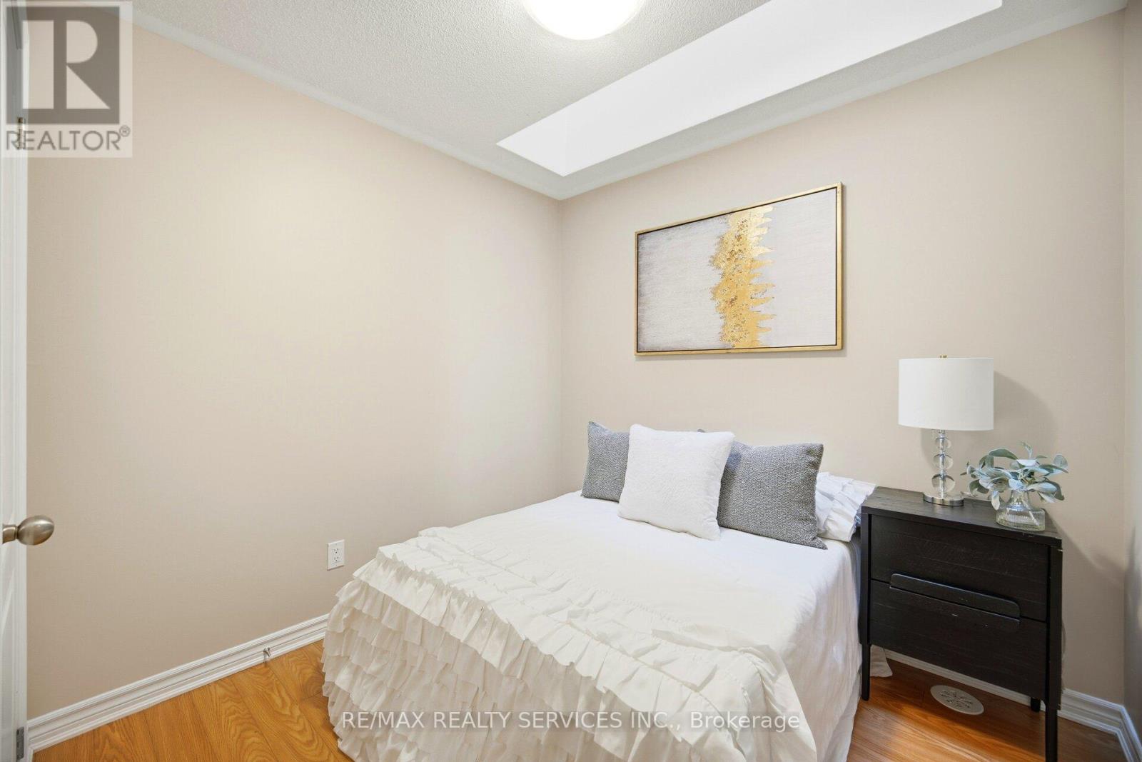 25 Tiveron Avenue, Caledon, Ontario  L7C 4L4 - Photo 27 - W12658454