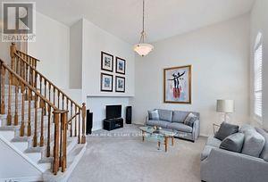 3829 Arbourview Terrace, Mississauga, Ontario  L5M 7A9 - Photo 9 - W12658622