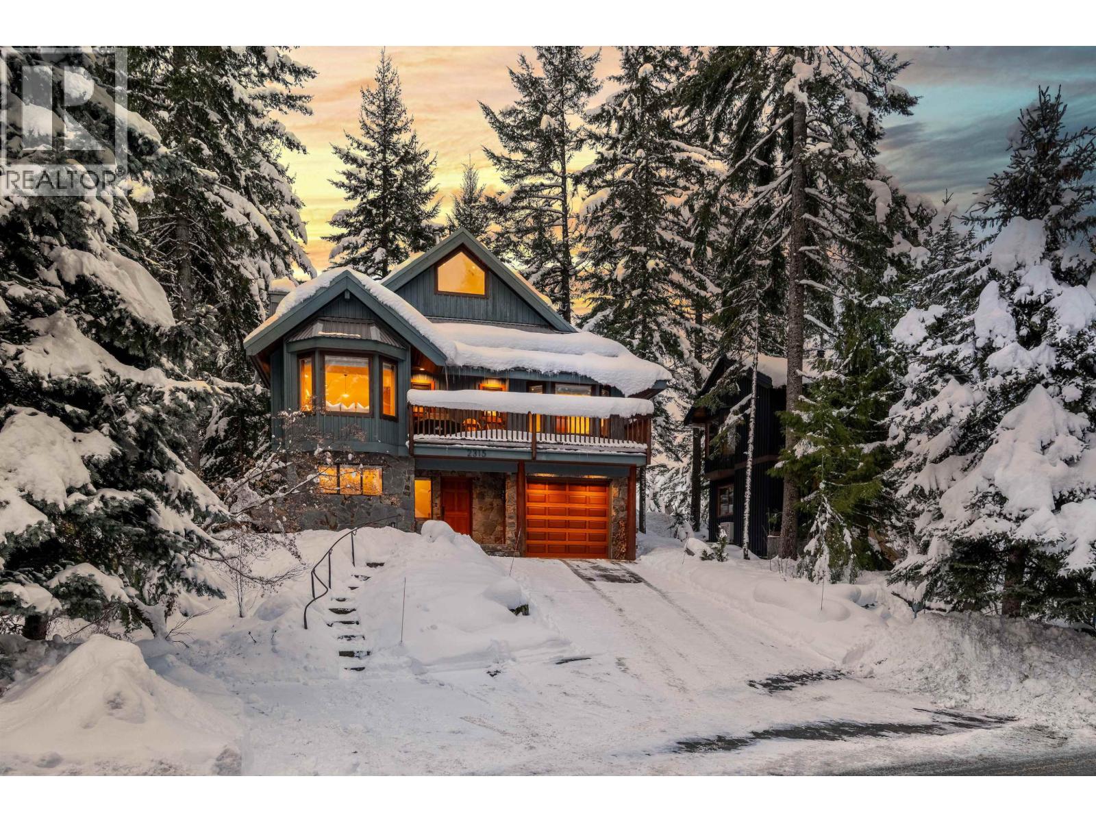 2315 GONDOLA WAY, Whistler, British Columbia