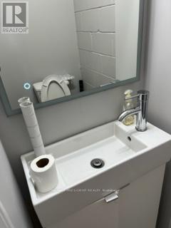 9 - 2131 Williams Parkway, Brampton, Ontario  L6S 5Z4 - Photo 7 - W12632744