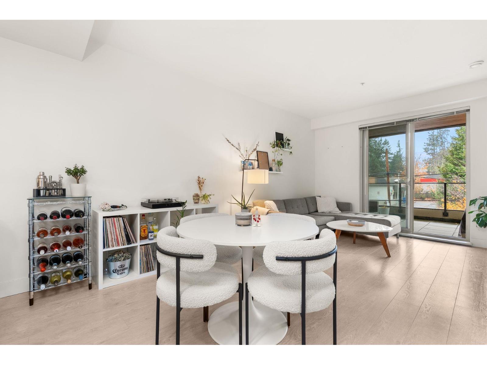 214 14022 North Bluff Road, White Rock, British Columbia V4B 3C3 - Photo 12 - R3068399