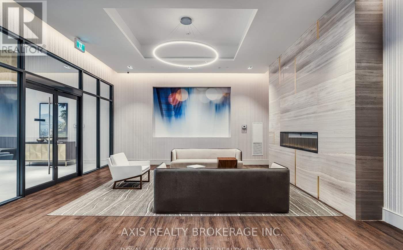 1205 - 9000 Jane Street, Vaughan, Ontario  L4K 2M9 - Photo 2 - N12658782