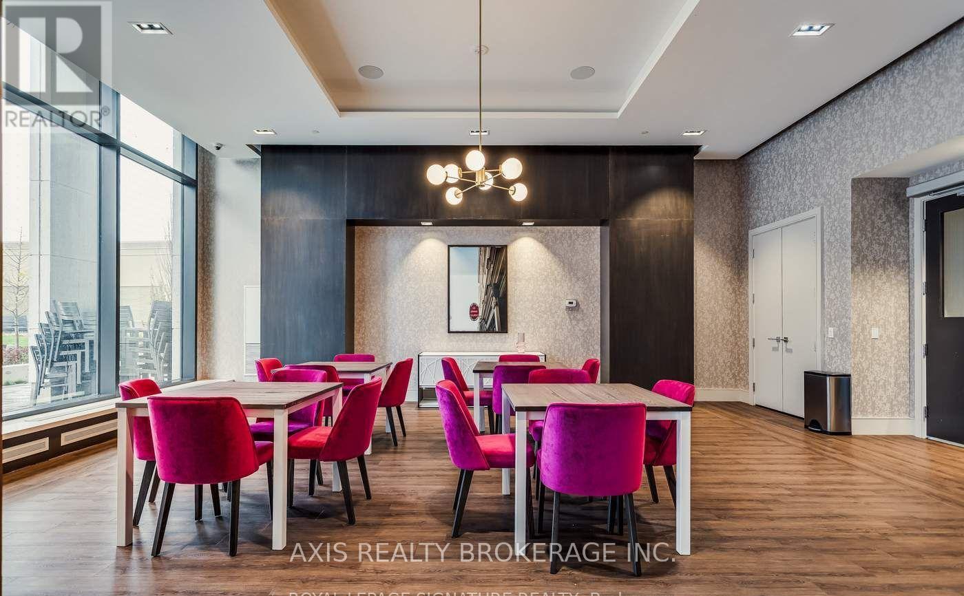 1205 - 9000 Jane Street, Vaughan, Ontario  L4K 2M9 - Photo 4 - N12658782