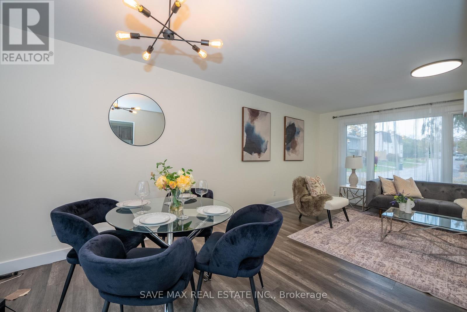 26 Hillbank Trail, Brampton, Ontario  L6S 1P6 - Photo 11 - W12658752