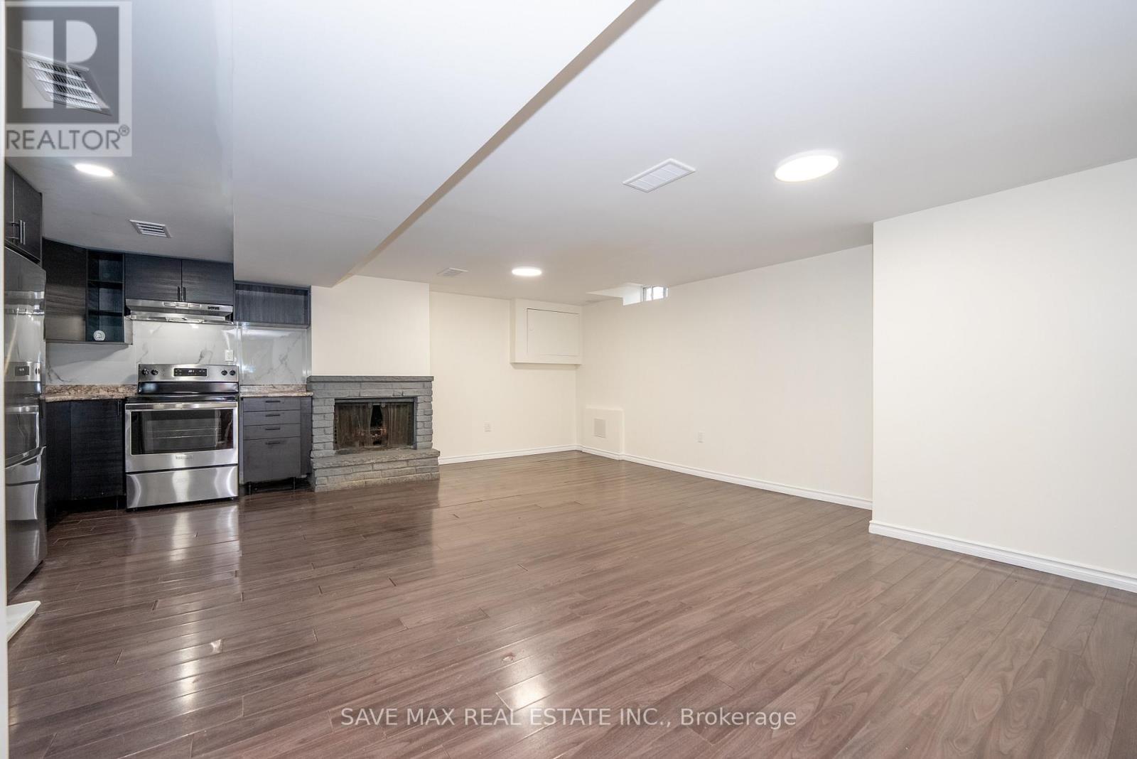 26 Hillbank Trail, Brampton, Ontario  L6S 1P6 - Photo 30 - W12658752