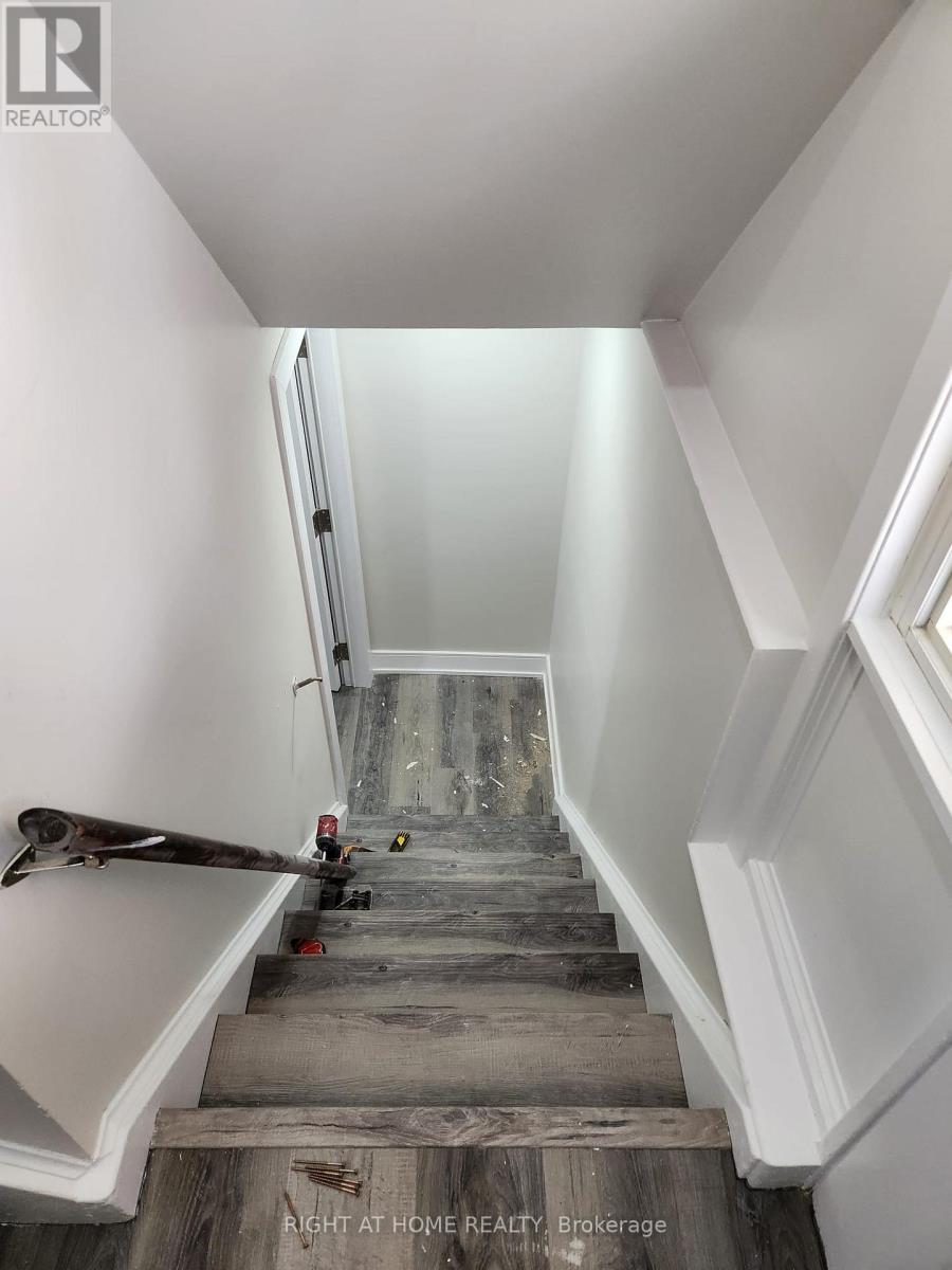 Basement Unit - 4 Stanley Court, Brampton, Ontario  L6Y 2A9 - Photo 14 - W12658760