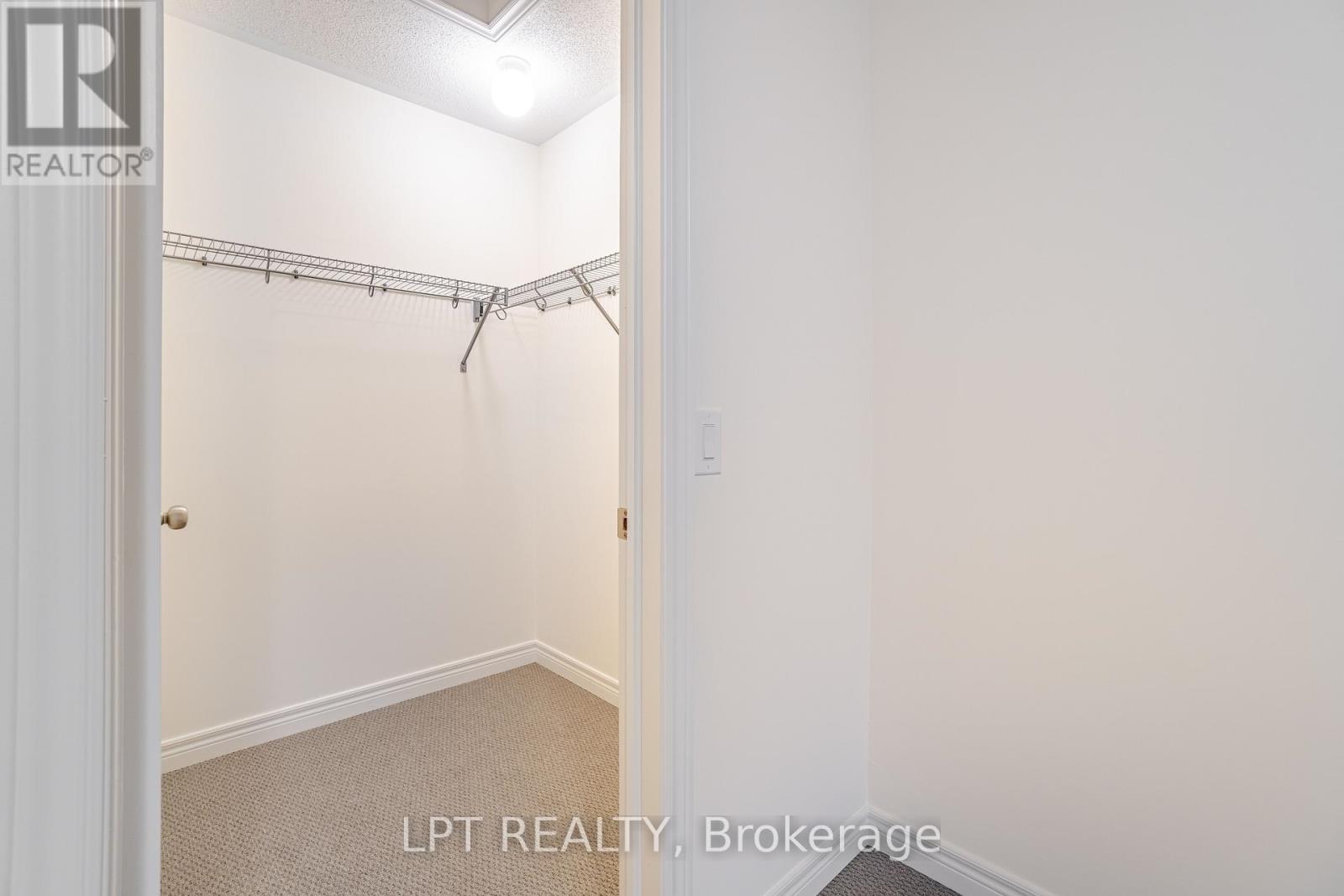 10 Gosset Road, Brampton, Ontario  L7A 0C3 - Photo 11 - W12658790