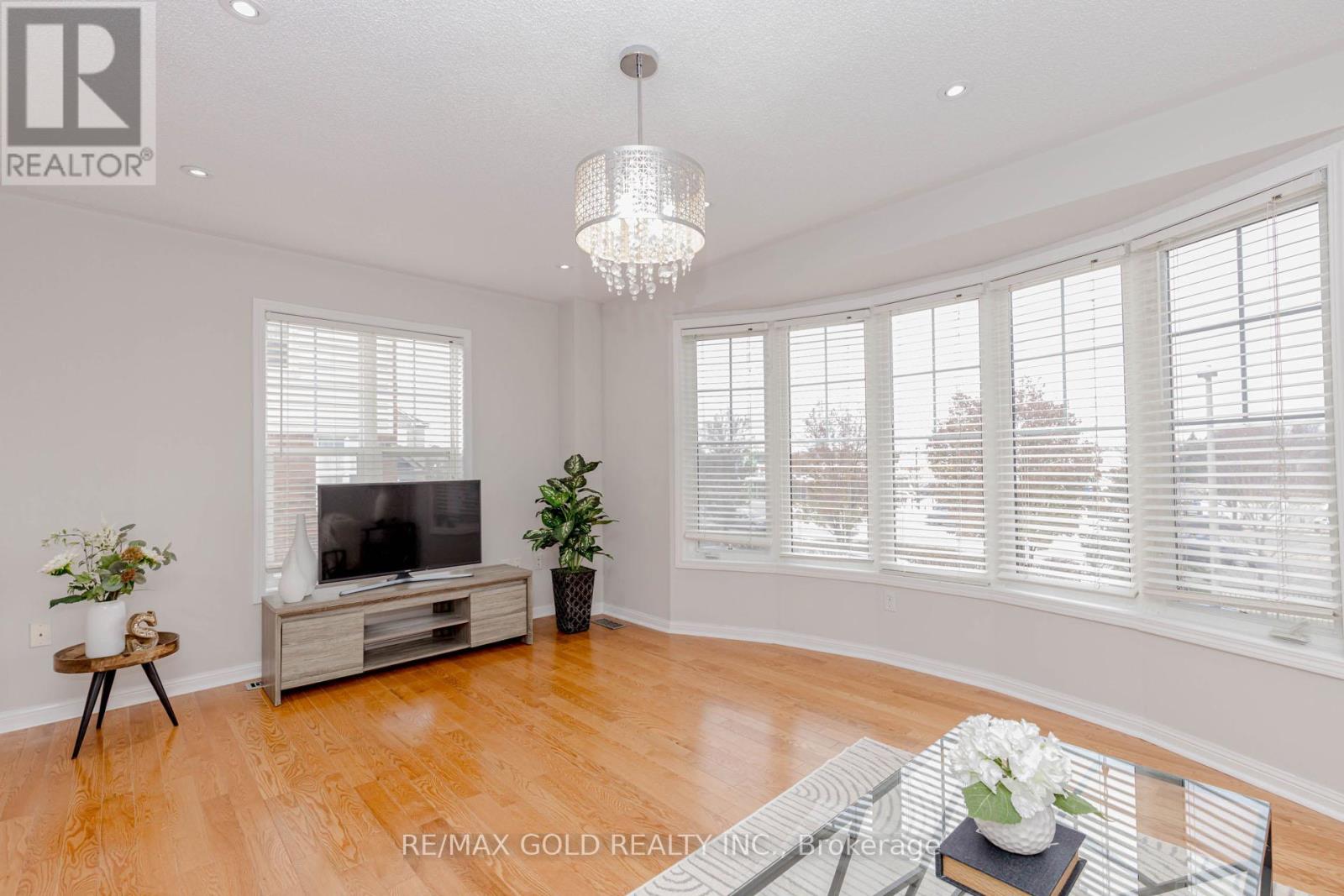 38 - 5980 Whitehorn Avenue, Mississauga, Ontario  L5V 2Y3 - Photo 18 - W12658798