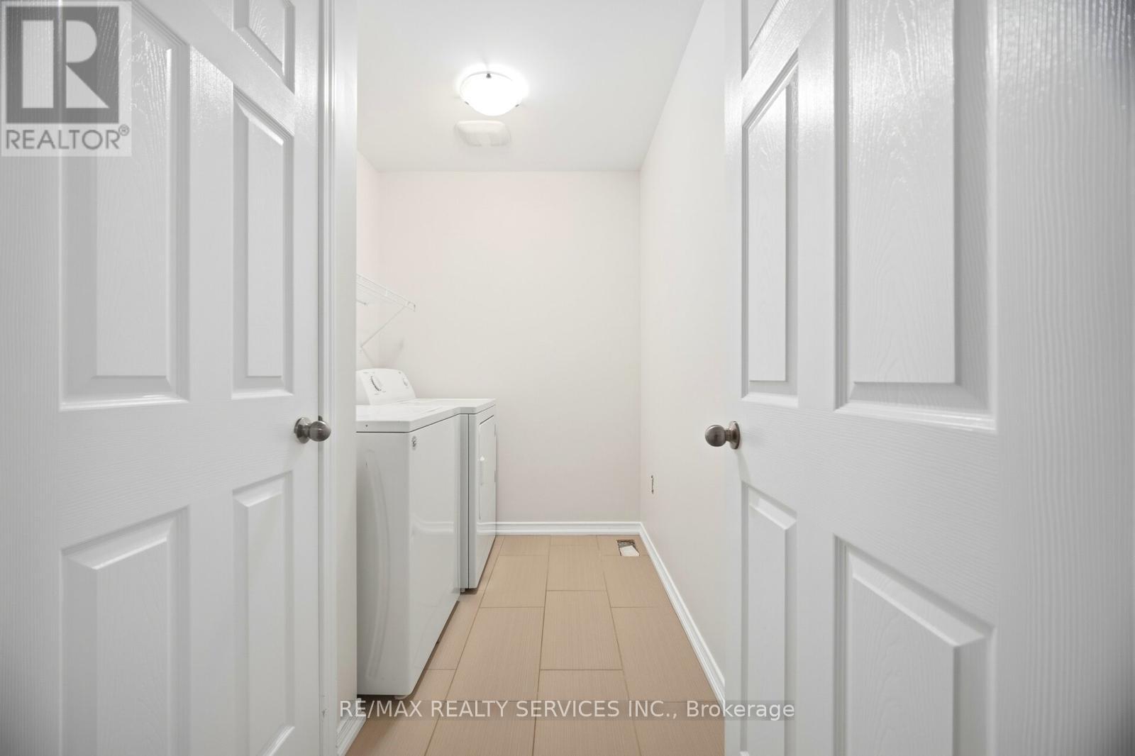 7694 Buckeye Crescent, Niagara Falls, Ontario  L2H 0P2 - Photo 30 - X12658772