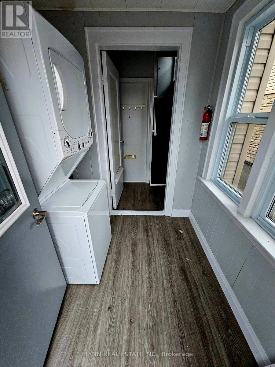 24 Empire Street, Welland, Ontario  L3B 2L2 - Photo 28 - X12658792