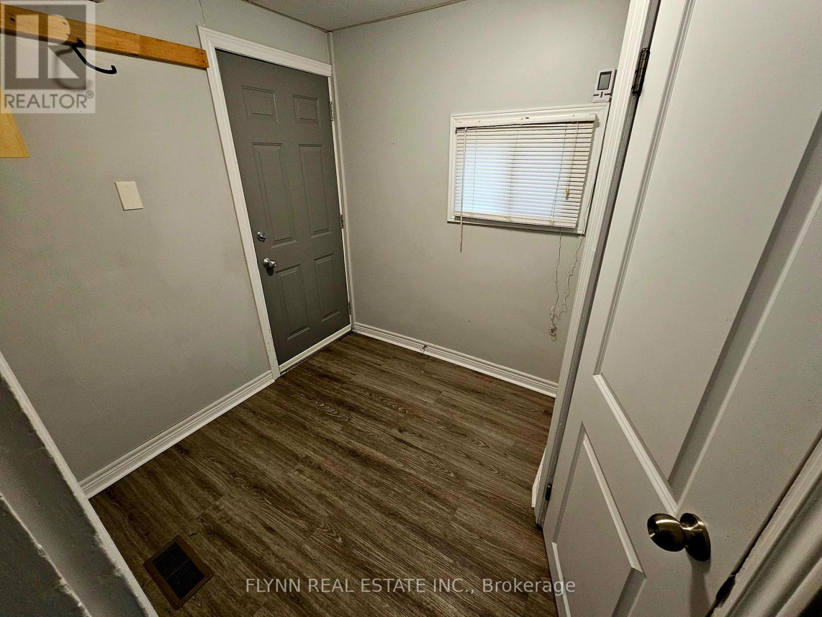 24 Empire Street, Welland, Ontario  L3B 2L2 - Photo 32 - X12658792