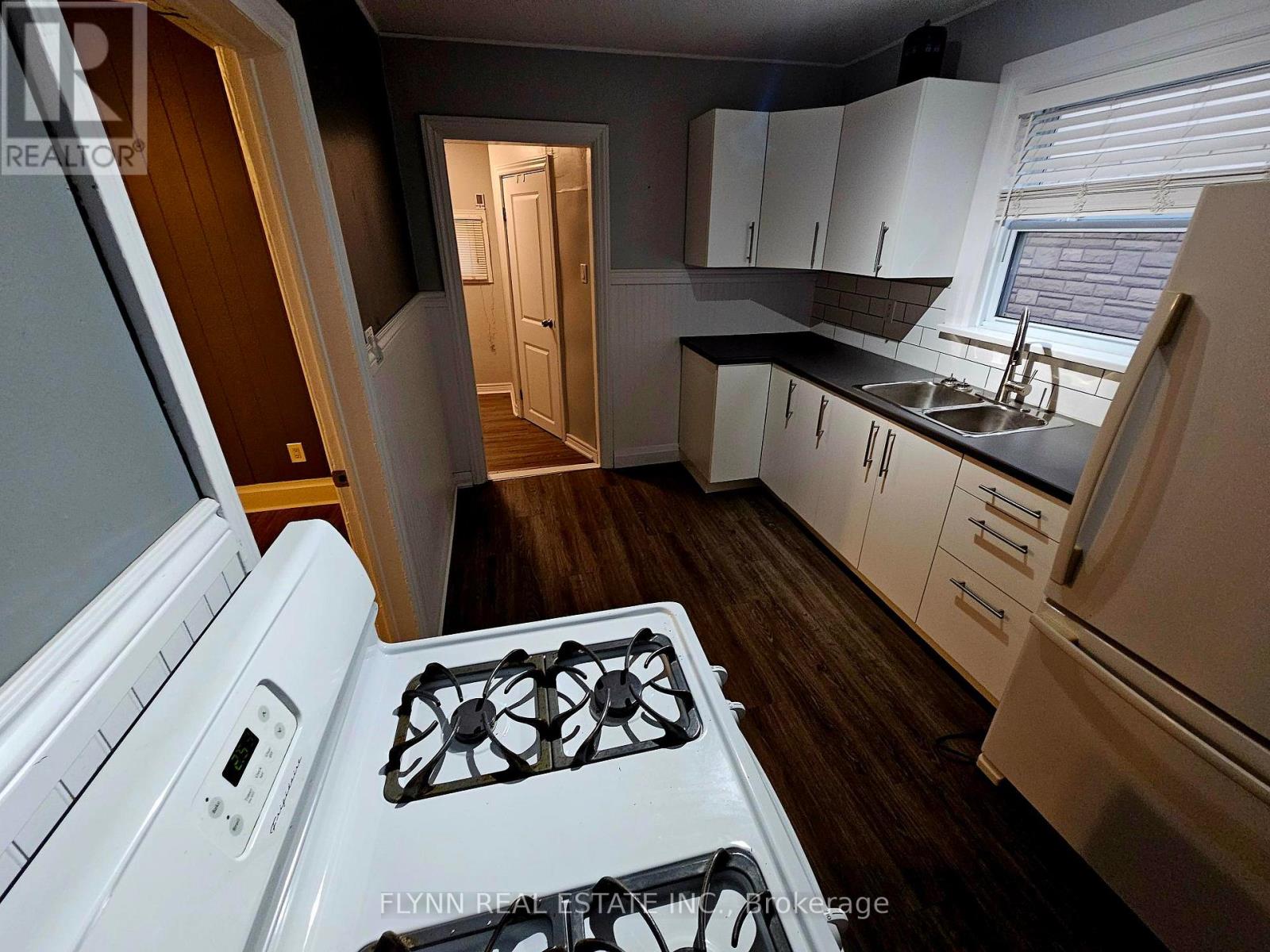 24 Empire Street, Welland, Ontario  L3B 2L2 - Photo 33 - X12658792