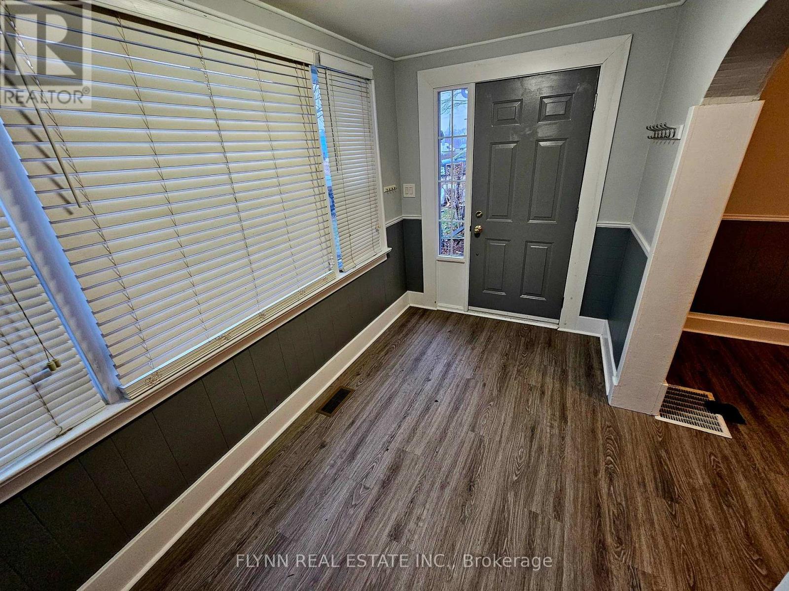 24 Empire Street, Welland, Ontario  L3B 2L2 - Photo 35 - X12658792