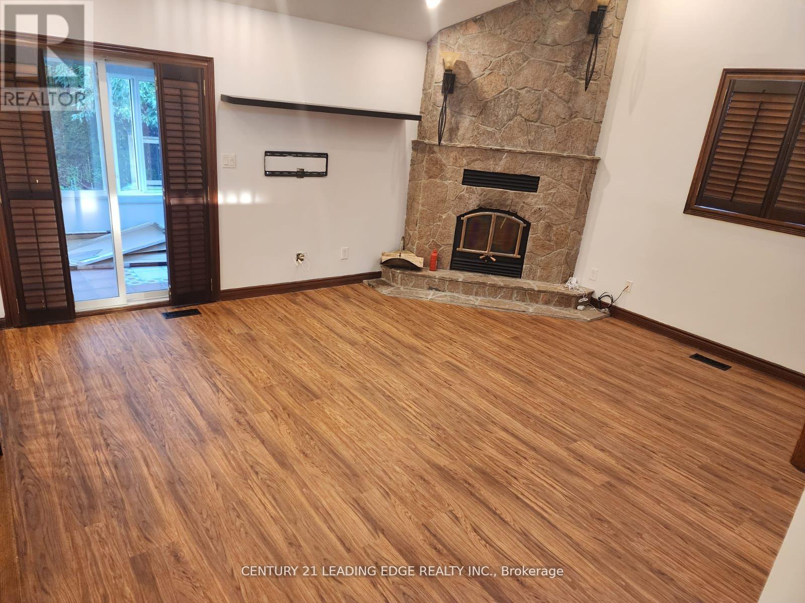 11 Westlawn Drive, Hamilton, Ontario  L9B 2J4 - Photo 17 - X12658800