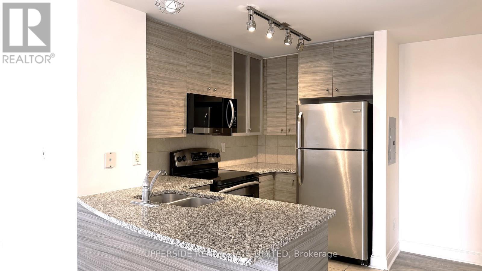 502 - 18 Yorkville Avenue, Toronto, Ontario  M4W 3Y8 - Photo 5 - C12642062