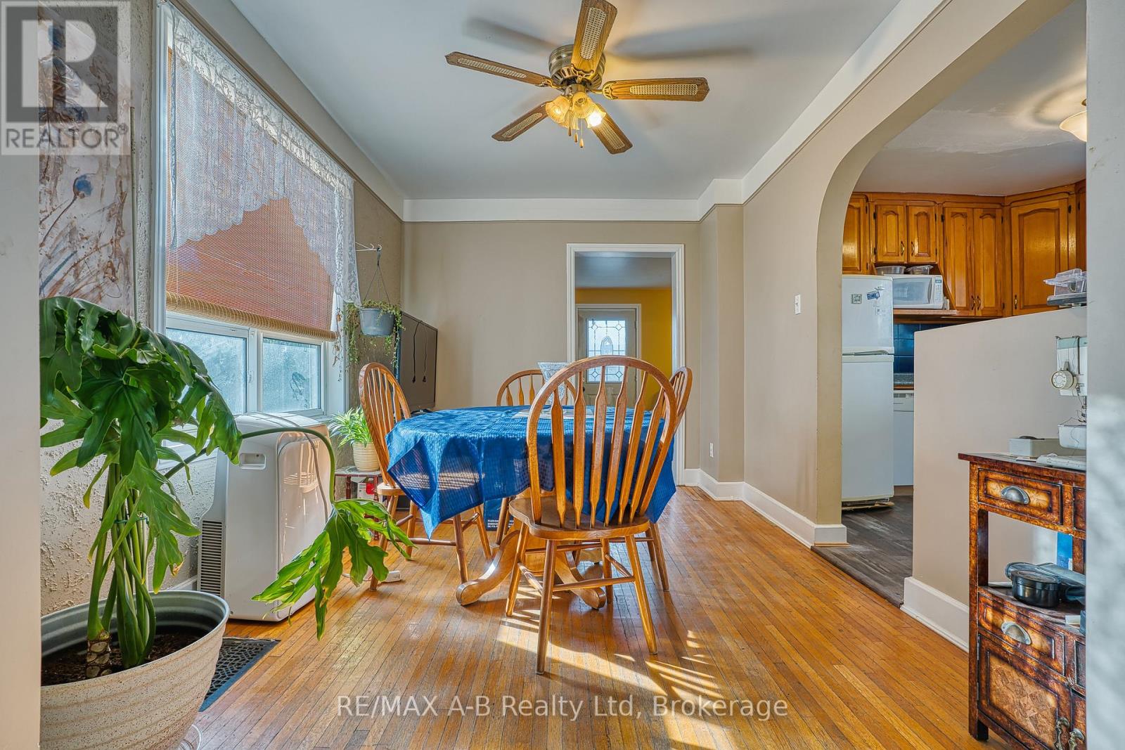 252 Romeo Street S, Stratford, Ontario  N5A 4T5 - Photo 10 - X12658810