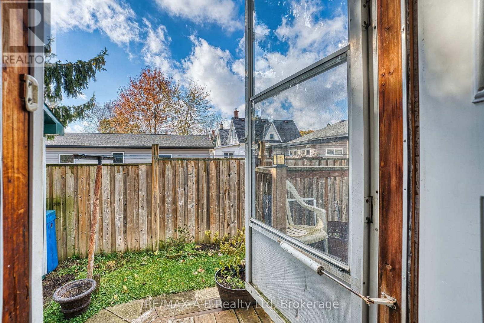 252 Romeo Street S, Stratford, Ontario  N5A 4T5 - Photo 14 - X12658810