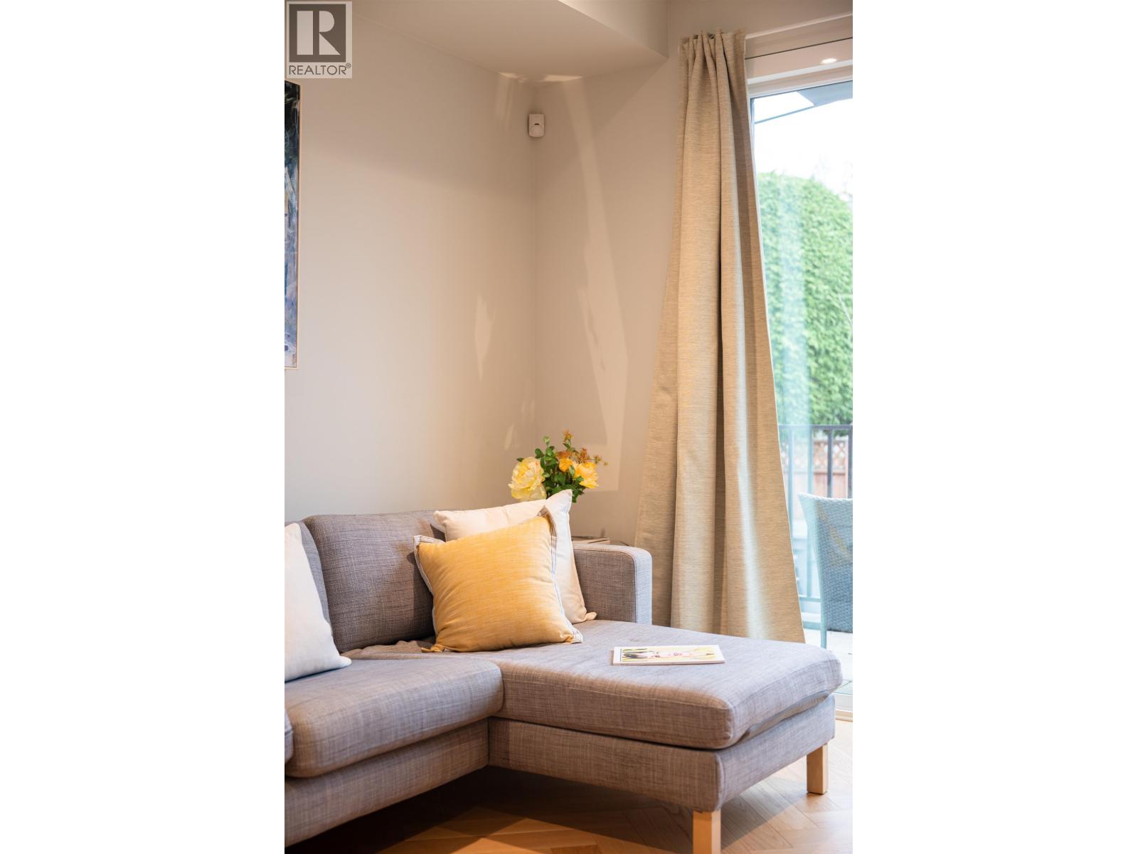 173 805 W 49th Avenue, Vancouver, British Columbia  V5Z 0A1 - Photo 4 - R3067336