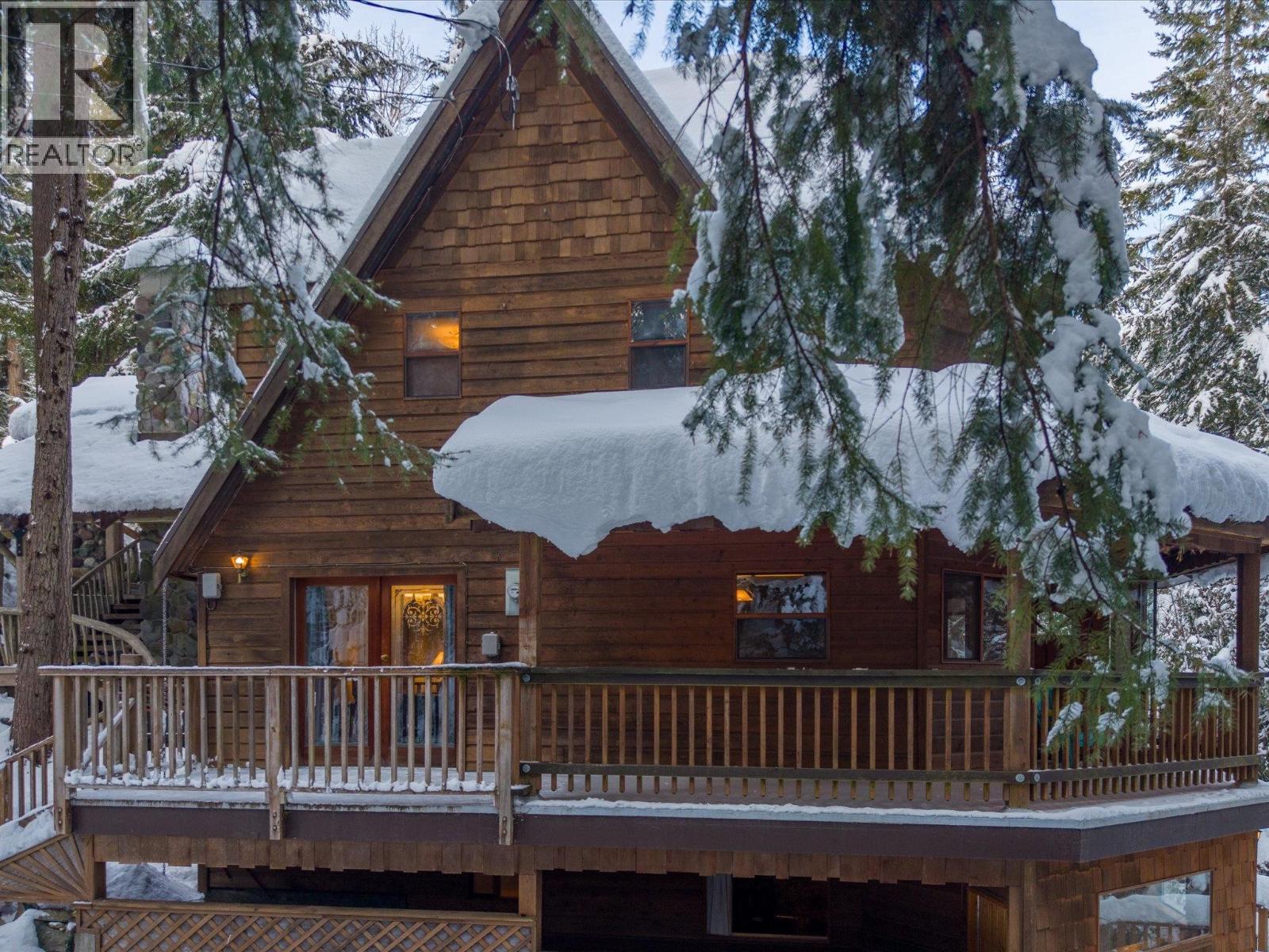 9249 Pinetree Lane, Whistler, British Columbia  V8E 0G5 - Photo 4 - R3069804