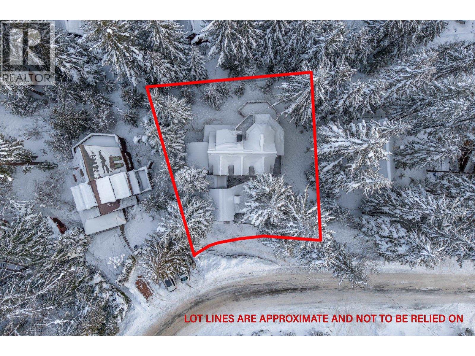 9249 Pinetree Lane, Whistler, British Columbia  V8E 0G5 - Photo 10 - R3069804