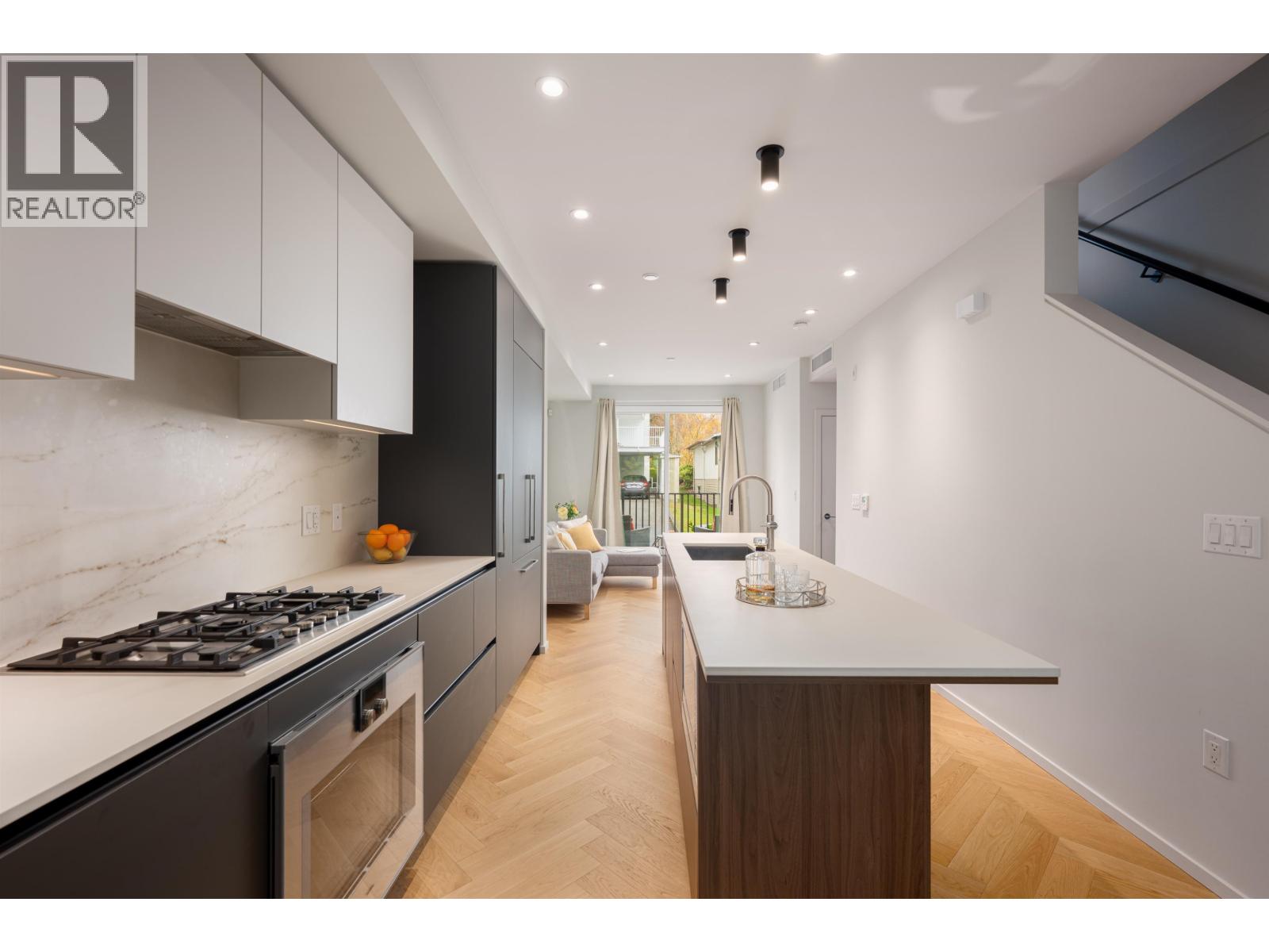 173 805 W 49th Avenue, Vancouver, British Columbia  V5Z 0A1 - Photo 8 - R3067336