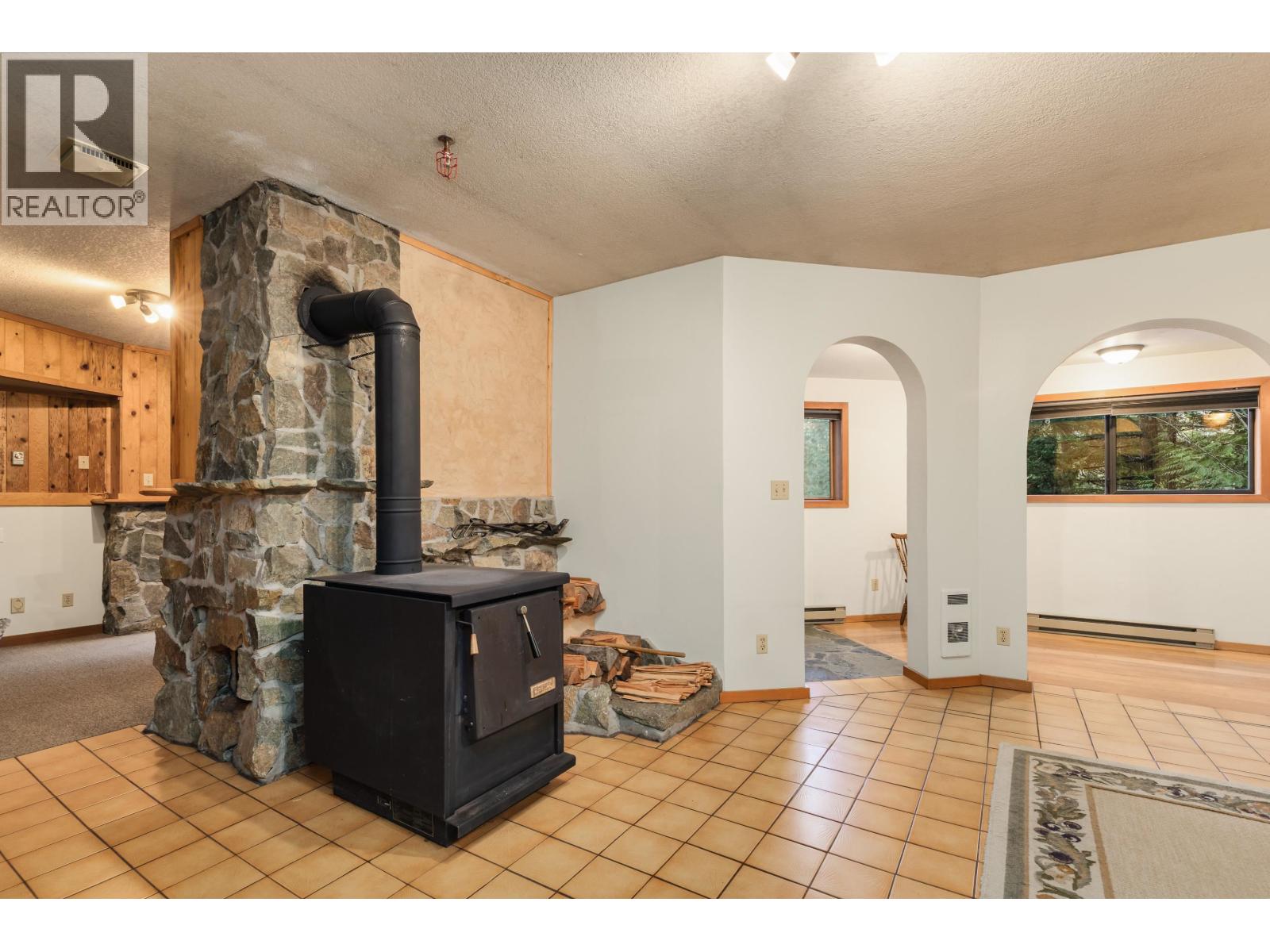 9249 Pinetree Lane, Whistler, British Columbia  V8E 0G5 - Photo 40 - R3069804