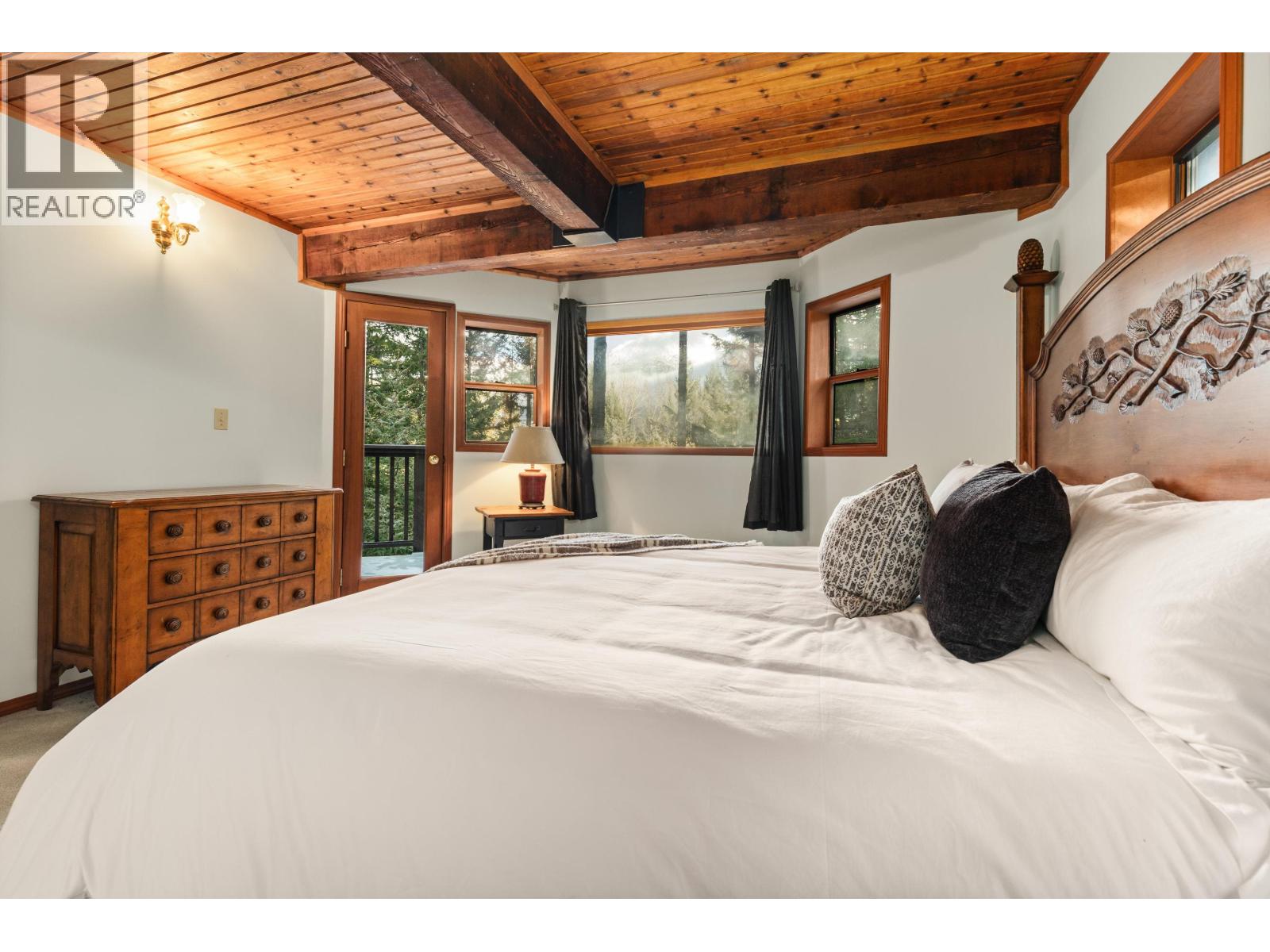 9249 Pinetree Lane, Whistler, British Columbia  V8E 0G5 - Photo 31 - R3069804