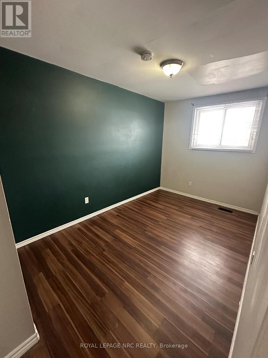 39 - 4215 Meadowvale Drive, Niagara Falls, Ontario  L2E 5W8 - Photo 32 - X12600286