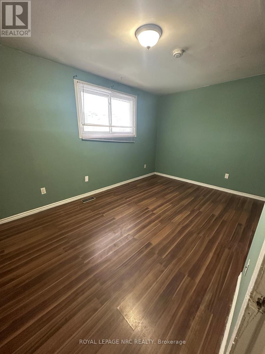 39 - 4215 Meadowvale Drive, Niagara Falls, Ontario  L2E 5W8 - Photo 35 - X12600286