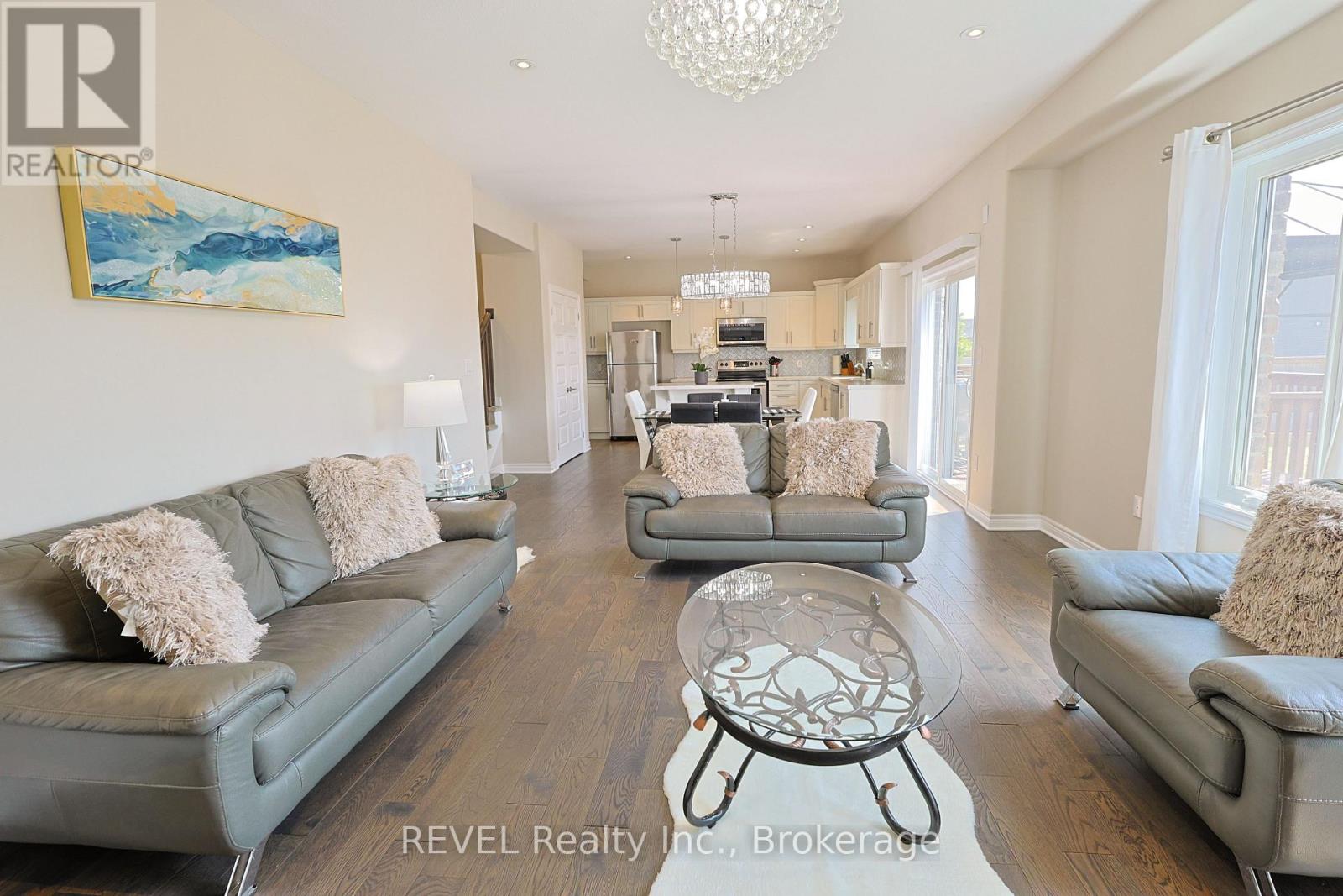 13 Cinnamon Street, Thorold, Ontario  L2V 0B6 - Photo 11 - X12658822