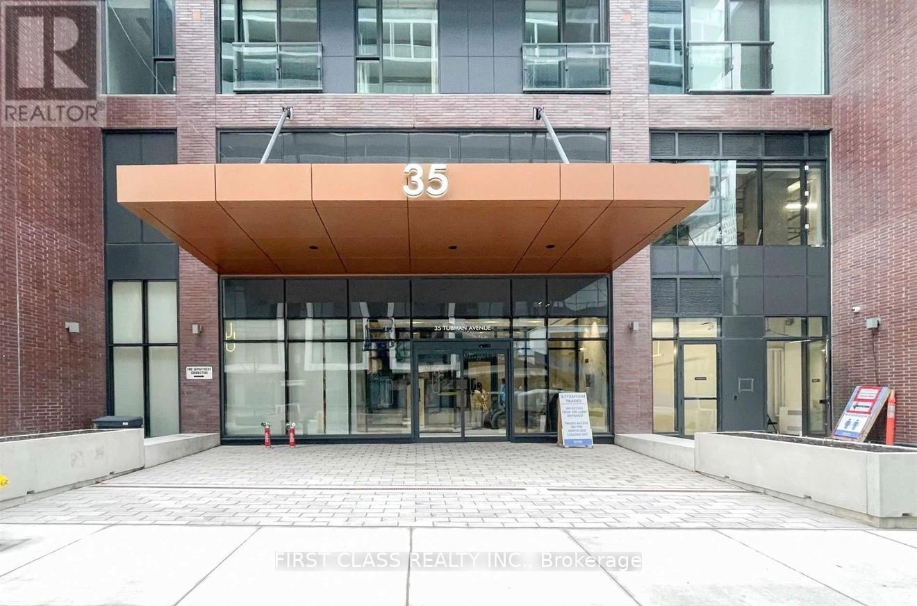 918 - 35 Tubman Avenue, Toronto, Ontario  M5A 0M8 - Photo 1 - C12658836