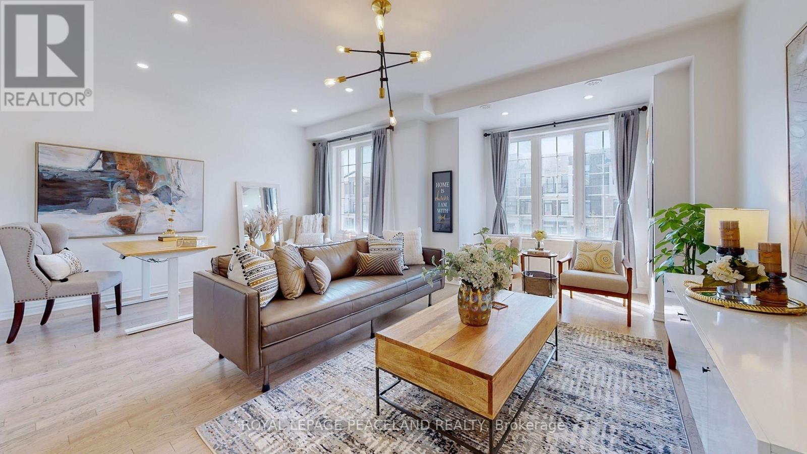 88 William F Bell Parkway, Richmond Hill, Ontario  L4S 1N1 - Photo 2 - N12658834