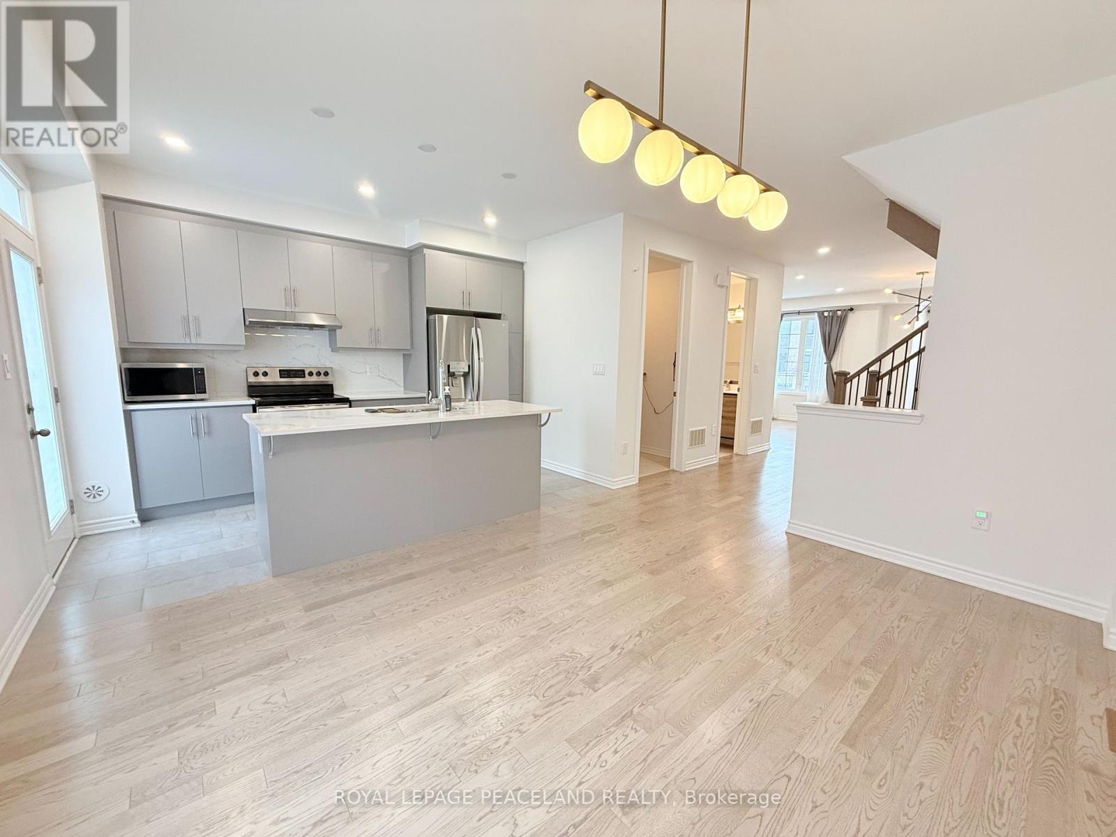 88 William F Bell Parkway, Richmond Hill, Ontario  L4S 1N1 - Photo 7 - N12658834