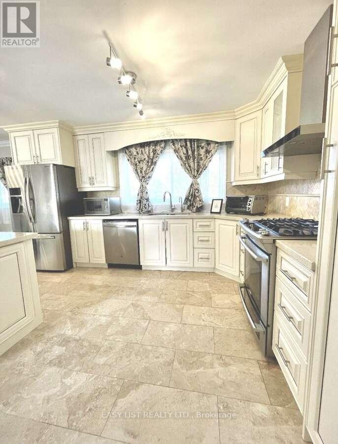 2878 10th Side Road, Bradford West Gwillimbury, Ontario  L3Z 2L3 - Photo 6 - N12658848