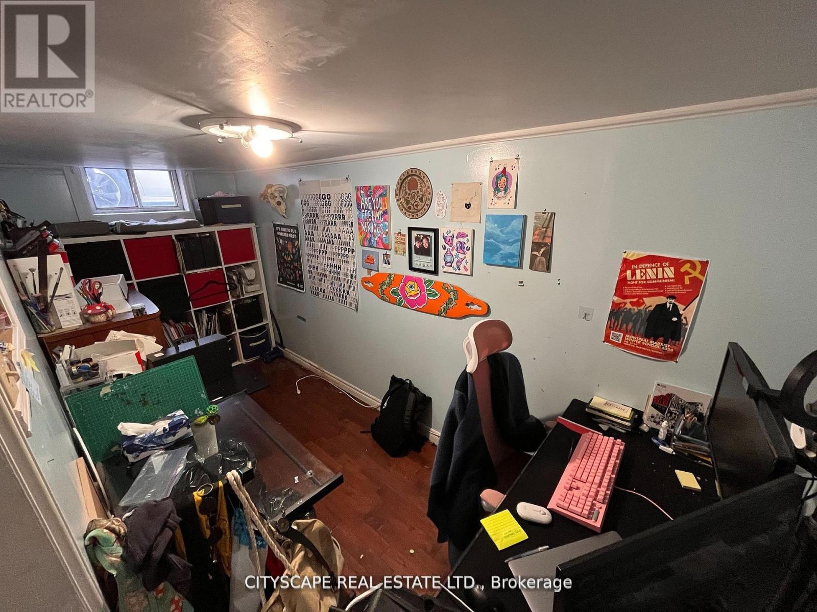 244 Rosethorn Avenue, Toronto, Ontario  M6M 3L1 - Photo 29 - W12658816