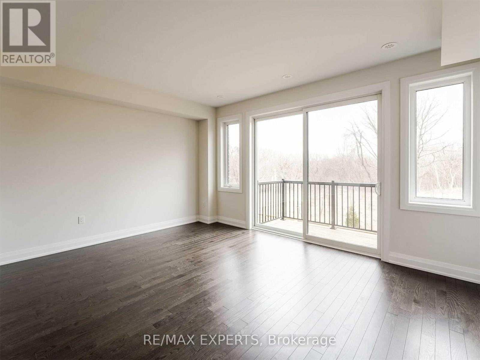 15 Wild Rose Gardens, Toronto, Ontario  M6L 0A5 - Photo 19 - W12658818