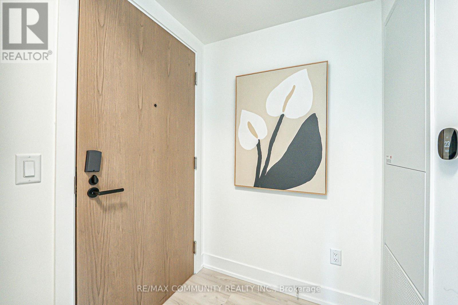 2606 - 10 Eva Road, Toronto, Ontario  M9C 0B3 - Photo 8 - W12658832