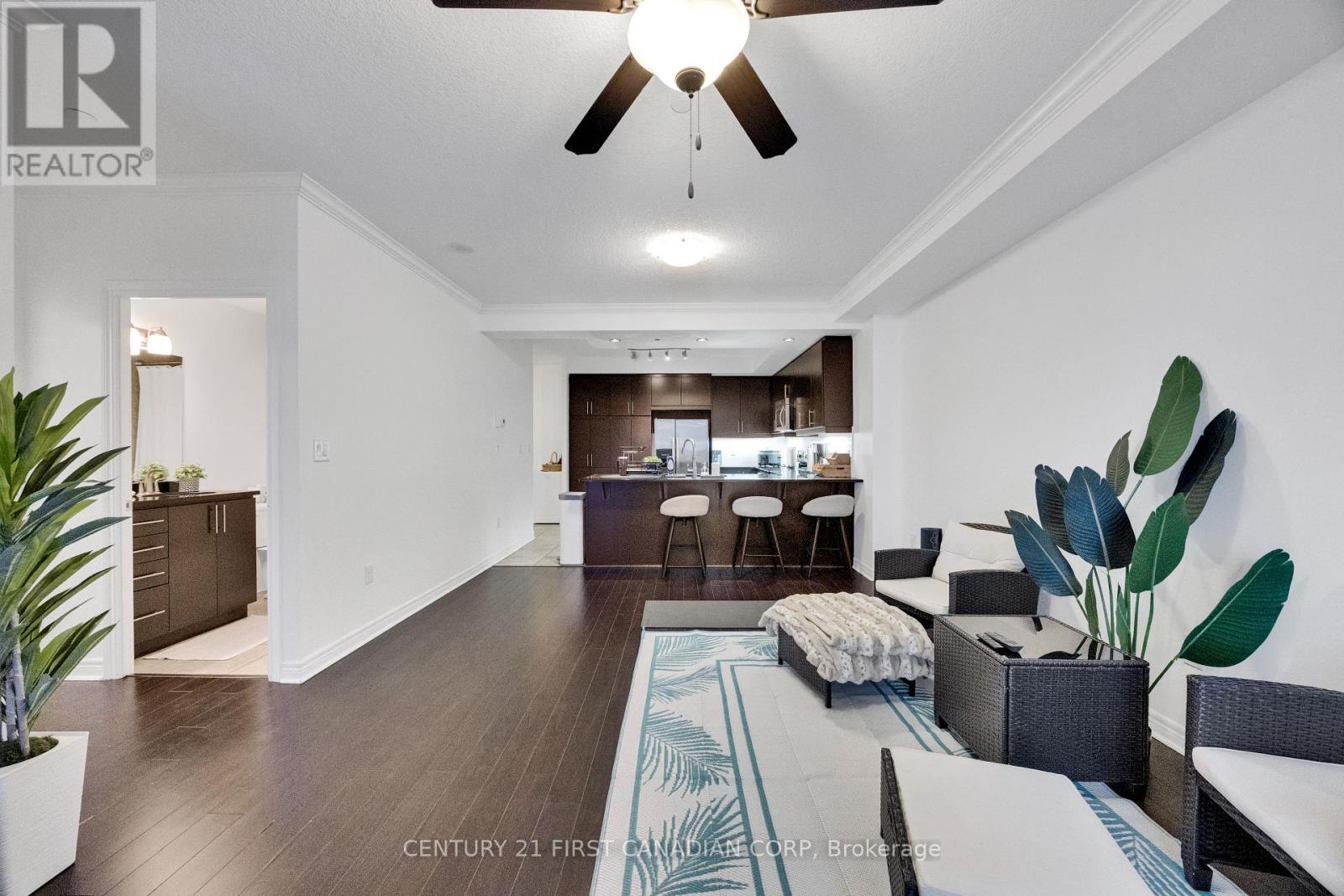 1602 - 330 Ridout Street N, London East, Ontario  N6A 0A7 - Photo 10 - X12658878