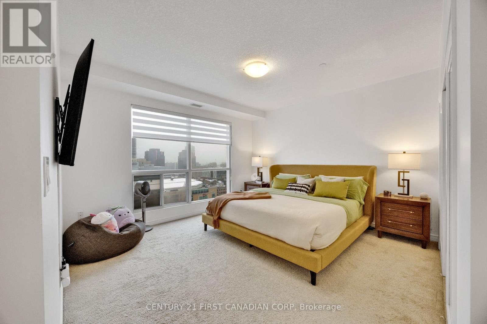 1602 - 330 Ridout Street N, London East, Ontario  N6A 0A7 - Photo 11 - X12658878